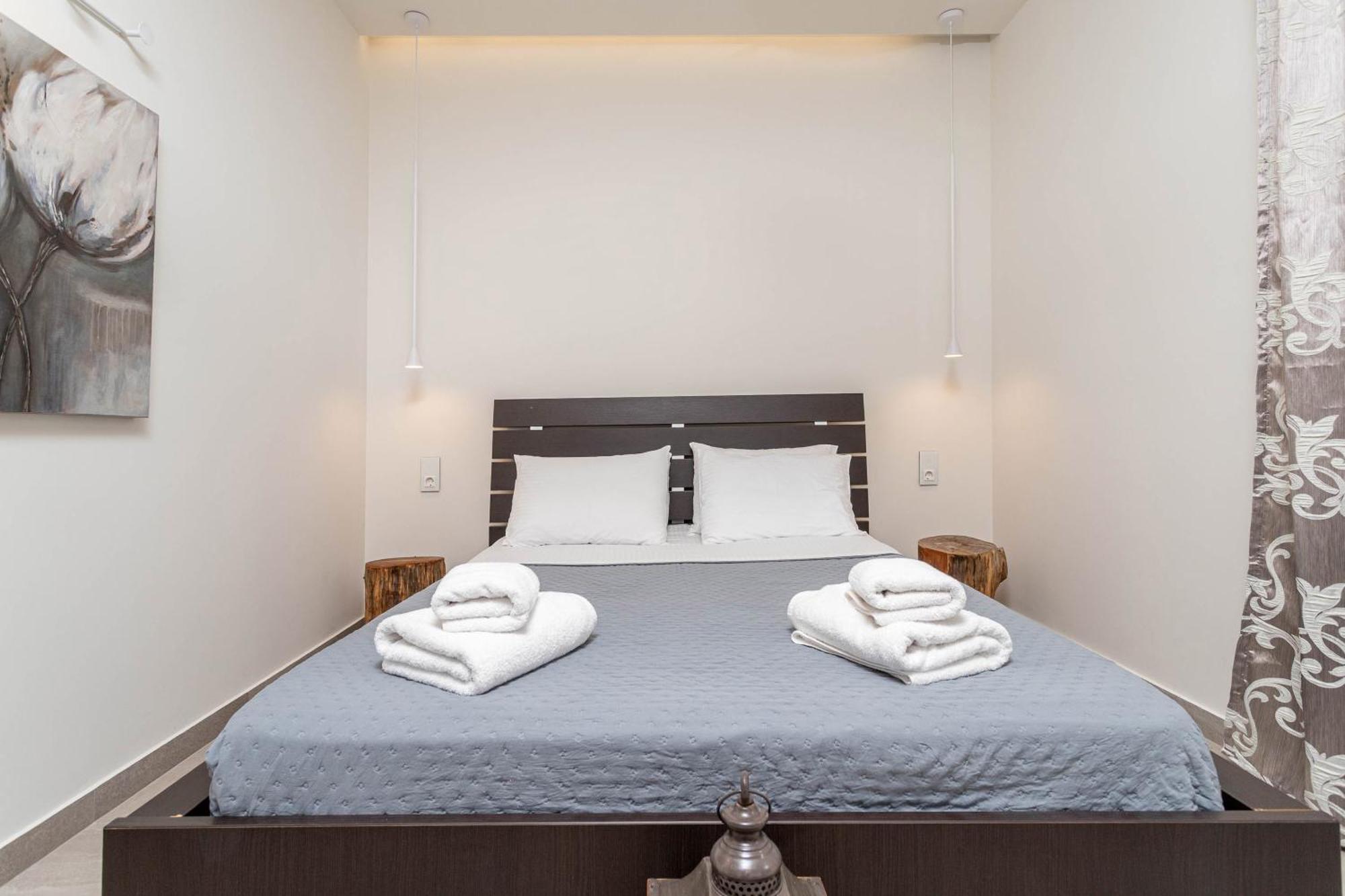 Mellagia Suites Kassandreia Ngoại thất bức ảnh